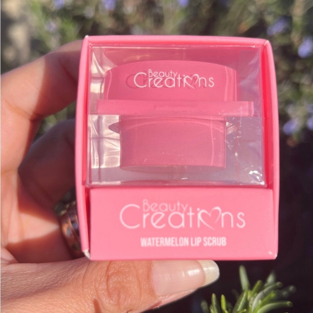 Watermelon lip scrub - Picture 2 of 2